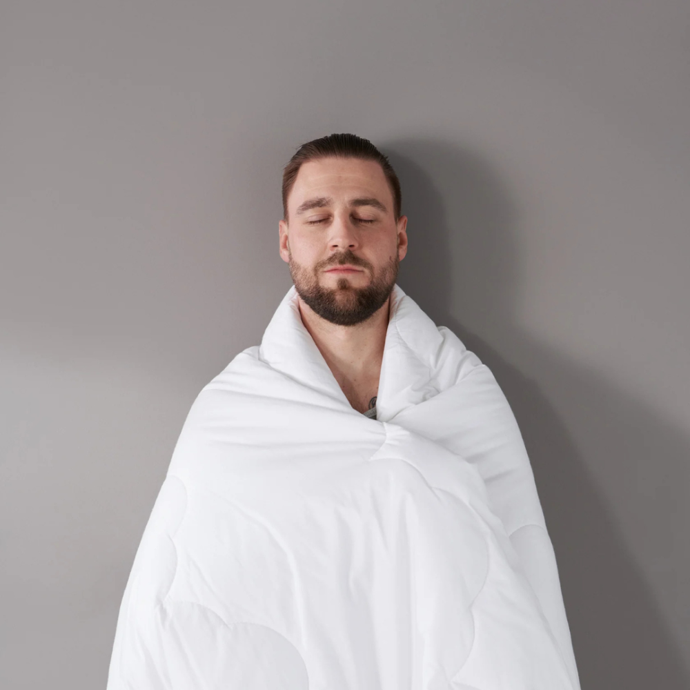 Peitto „Familon Original Double Duvet“. Talvipeitot, 230x210 cm. Yksinkertainen valkoinen peitto pehmeällä pinnalla familon