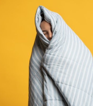 Talvipeitto: untuvapeitto, villainen vai synteettinen — kumpi on oikeasti lämpimin? Talvipeitto: untuvapeitto, villainen vai synteettinen — kumpi on oikeasti lämpimin?