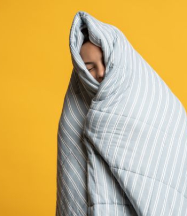 Talvipeitto: untuvapeitto, villainen vai synteettinen — kumpi on oikeasti lämpimin?