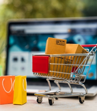 Syitä, miksi verkkokaupassa on kätevää shoppailu