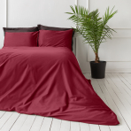 Premium Satiinipussilakanasetti „Maroon“. Satiinipussilakanasetti, 140x200 cm, 200x200 cm, 200x220 cm, 220x240 cm