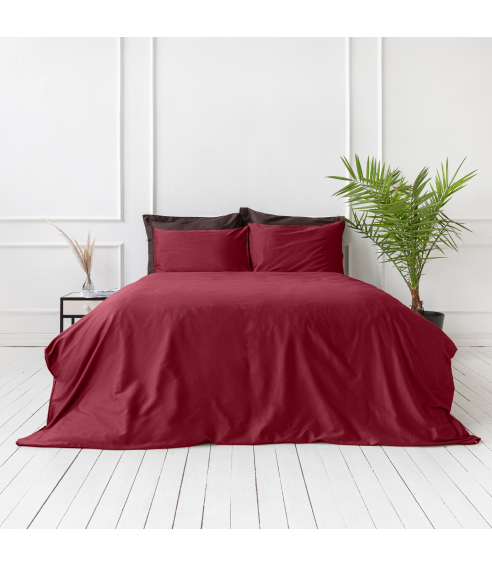 Premium Satiinipussilakanasetti „Maroon“. Satiinipussilakanasetti