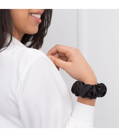 Silkki scrunchie „Onyx“. Hiuslenkit