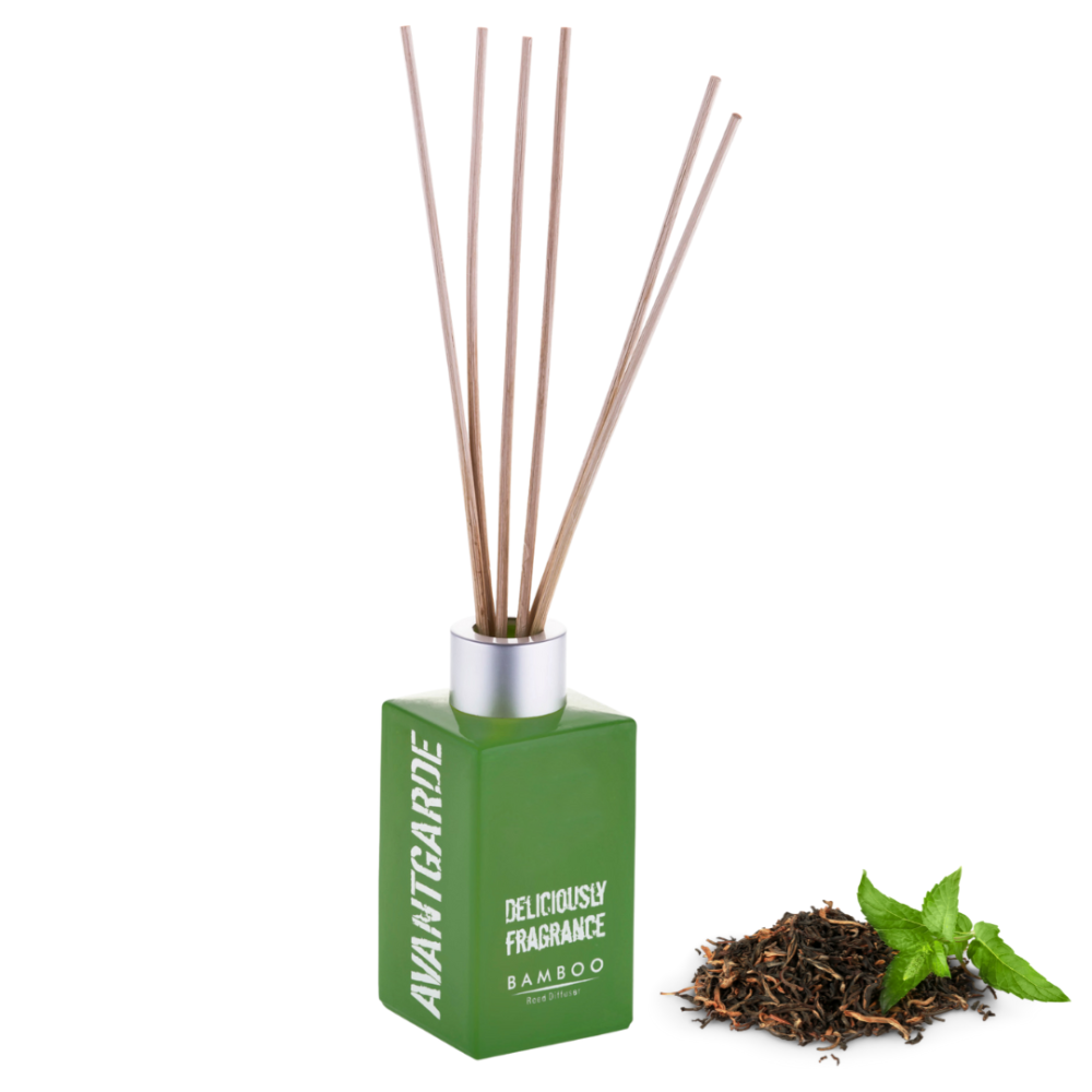 Kotituoksut tikkuineen „Green tea“. Kodin tuoksut