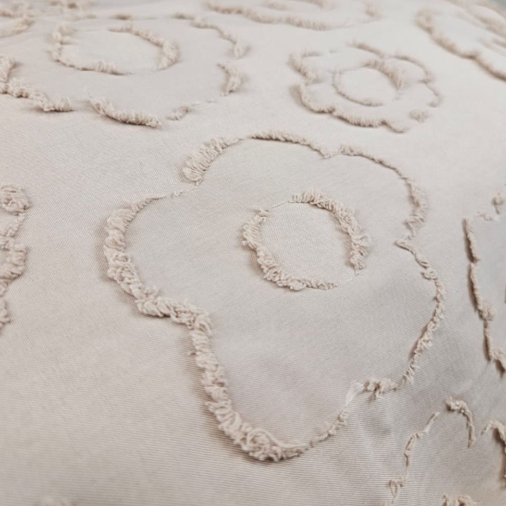 Pussilakanasetti „Beige Floro“. Pussilakanasetti 200x220, 200x200 cm, 200x220 cm