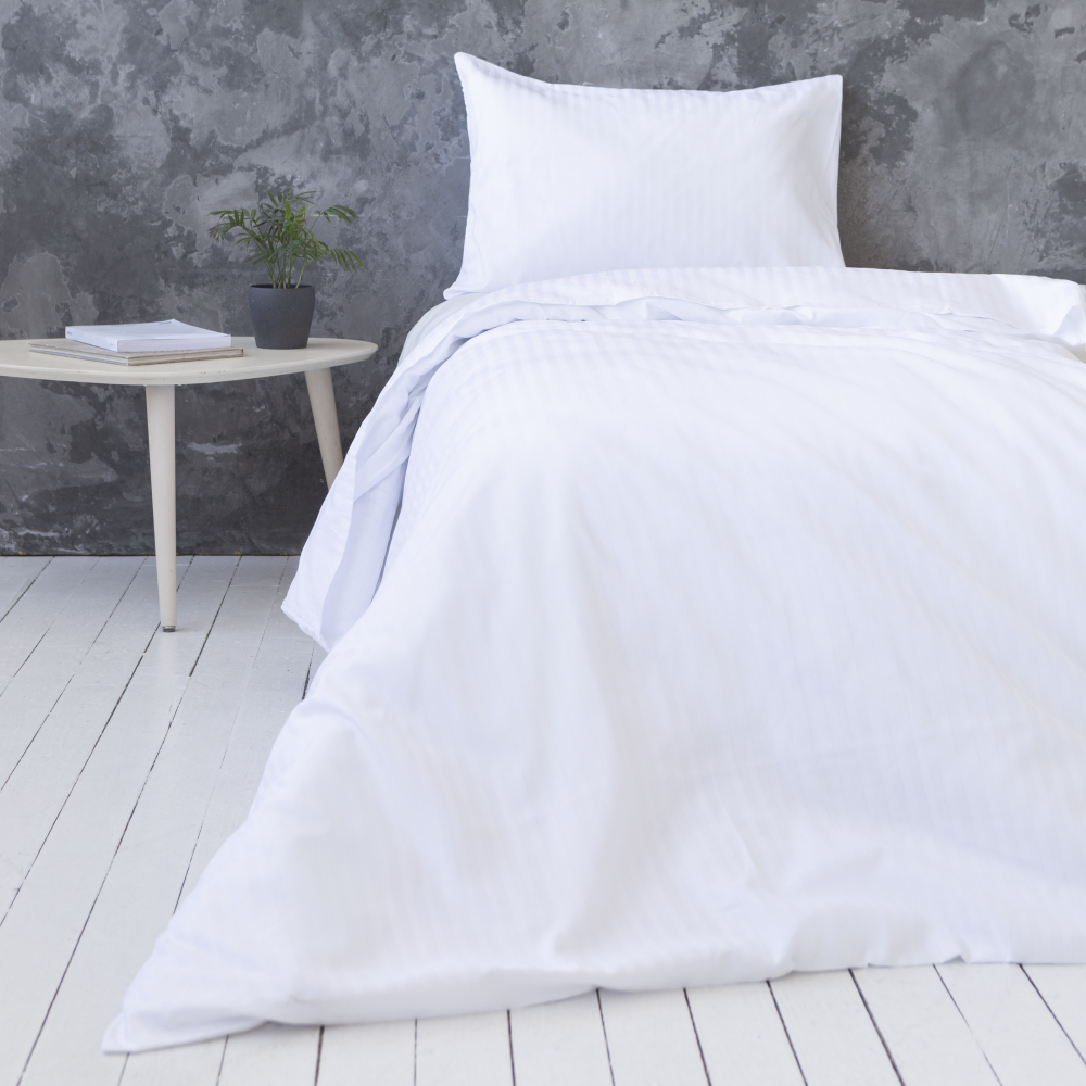 Premium satiinipussilakanasetti „Stripe 1 cm“ . Satiinipussilakanasetti, 140x200 cm
