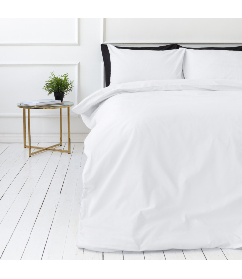 Premium satiinipussilakanasetti „White“. Satiinipussilakanasetti