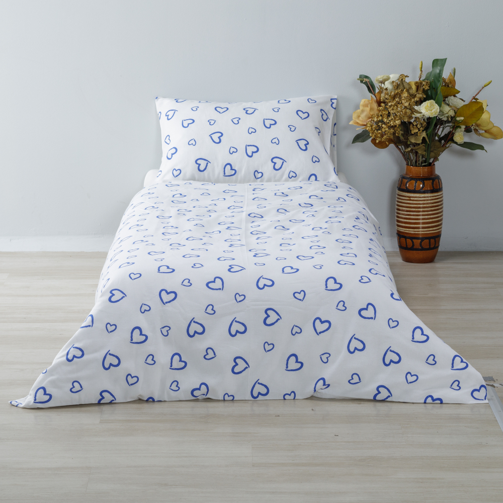 Lasten pussilakanasetti „Blue love“. Lasten pussilakanasetti, 110x140 cm