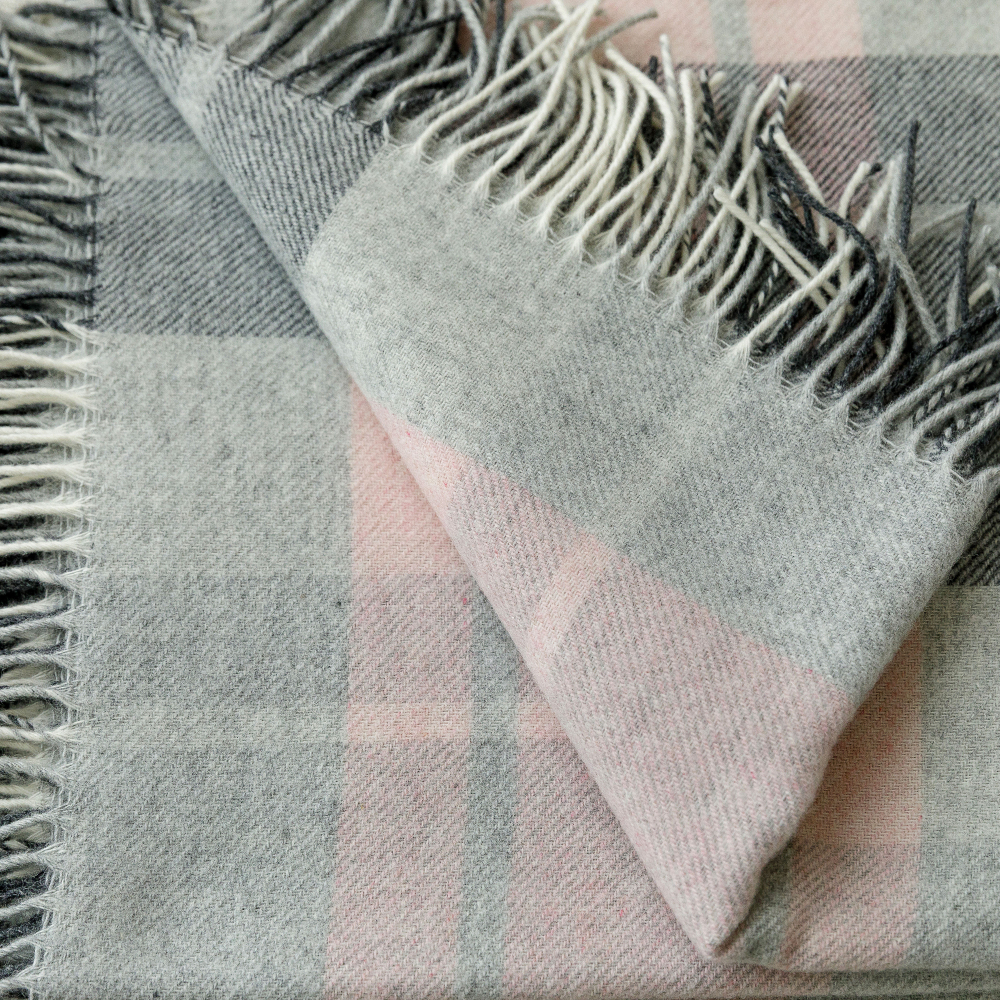 Viltti „Tartan pink“. Viltti
