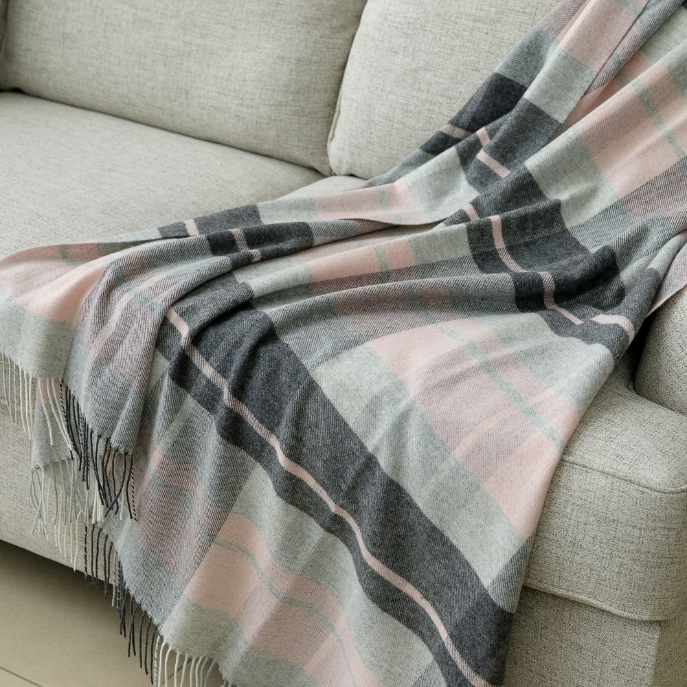 Viltti „Tartan pink“. Viltti
