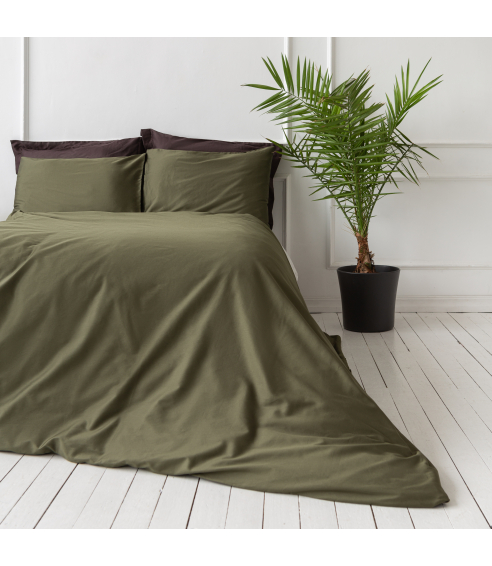 Premium satiinipussilakanasetti „Moss green“. Satiinipussilakanasetti