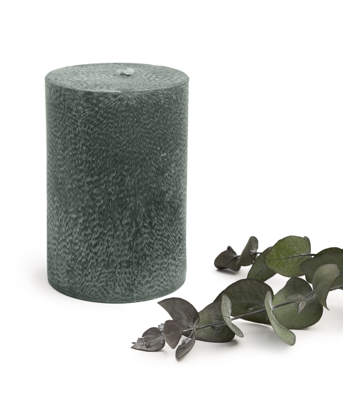 Rankų darbo apvali žvakė „Emerald“ 1 vnt.. Kynttilät