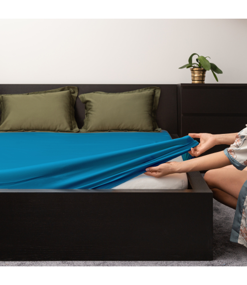 Satininė paklodė su guma „Turquoise“. Muotoonommeltu lakana