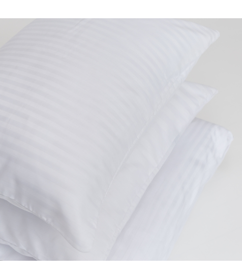 Premium satiinipussilakanasetti „Stripe 2 cm“. Satiinipussilakanasetti