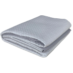 Päiväpeitto „Grey trapuntino Bedspread“. Viltti, 170x250 cm, 200x250 cm. Harmaa päiväpeite on koristeltu hienovaraisella neliökuviolla, joka antaa kankaalle rakennetta. Päiväpeitto „Grey trapuntino Bedspread“. Viltti, 170x250 cm, 200x250 cm. Harmaa päiväpeite on koristeltu hienovaraisella neliökuviolla, joka antaa kankaalle rakennetta.