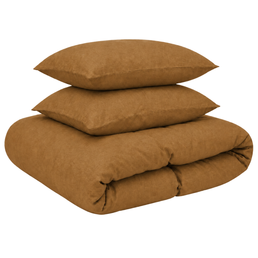 Pellava pussilakanasetti „Linen Mustard“. Pussilakanasetti 150x210, 140x200 cm, 150x210 cm, 160x200 cm, 180x200 cm, 200x200 cm, 200x220 cm, 240x220 cm. Sinapinruskea pussilakanasetti hienovaraisella sävy sävyyn -kuviolla. Pellava pussilakanasetti „Linen Mustard“. Pussilakanasetti 150x210, 140x200 cm, 150x210 cm, 160x200 cm, 180x200 cm, 200x200 cm, 200x220 cm, 240x220 cm. Sinapinruskea pussilakanasetti hienovaraisella sävy sävyyn -kuviolla.