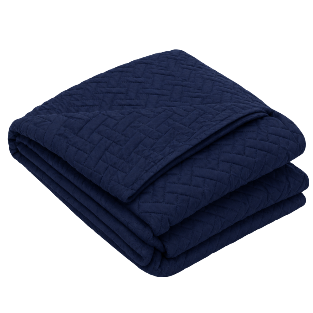 Päiväpeite „Bedspread Navy”. Viltit, 210x240 cm. Tummansininen päiväpeite hienolla geometrisella tikkauskuviolla Päiväpeite „Bedspread Navy”. Viltit, 210x240 cm. Tummansininen päiväpeite hienolla geometrisella tikkauskuviolla