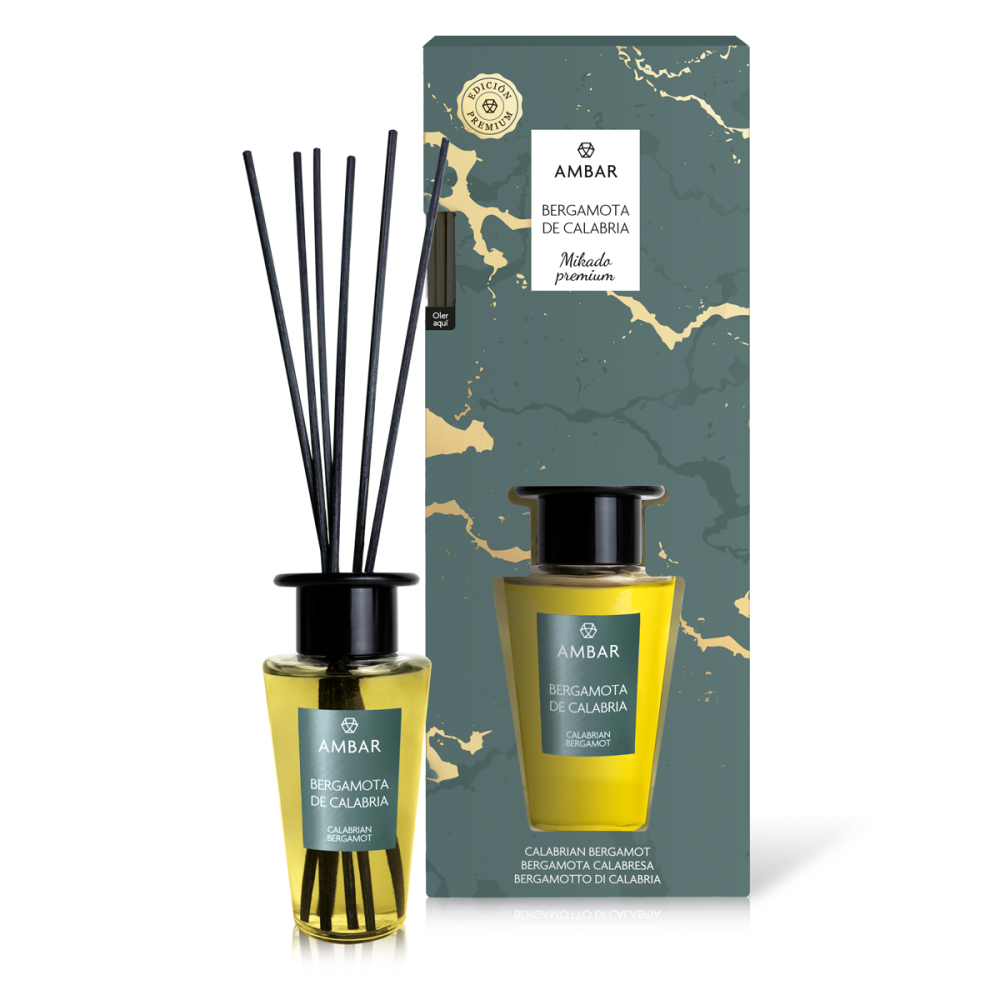 Kotituoksut tikkuineen „Calabrian bergamot“. Kodin tuoksut