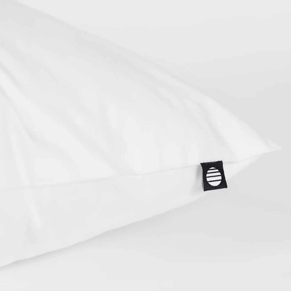 Tyyny „Familon Superior Pillow“. Klassinen valkoinen minimalistinen familon tyyny