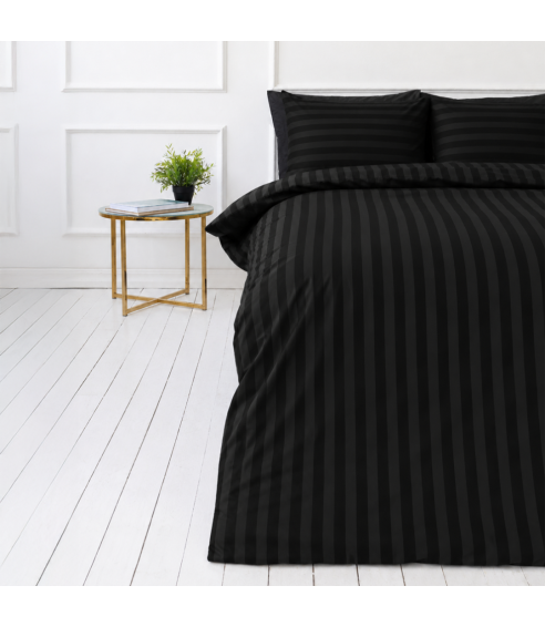 Pussilakanasetti „Black Stripes“. Hotelli pussilakanasetti