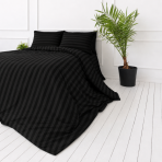 Pussilakanasetti „Black Stripes“. Musta pussilakanasetti, 140x200 cm, 150x210 cm, 160x200 cm, 180x200 cm, 200x200 cm, 200x220 cm. Ainutlaatuinen musta pussilakanasetti rohkeilla raitakuvioilla – täydellinen valinta nykyaikaiseen ja tyylikkääseen ilmeeseen.