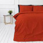 Pussilakanasetti „Dry Tomato“. Yksivärinen pussilakana, 140x200 cm, 150x210 cm, 160x200 cm, 180x200 cm, 200x200 cm, 200x220 cm, 240x220 cm. Täyteläisen ruskeanpunainen vuodevaatesetti minimalistisella ilmeellä. Pussilakanasetti „Dry Tomato“. Yksivärinen pussilakana, 140x200 cm, 150x210 cm, 160x200 cm, 180x200 cm, 200x200 cm, 200x220 cm, 240x220 cm. Täyteläisen ruskeanpunainen vuodevaatesetti minimalistisella ilmeellä.