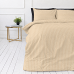 Premium satiinipussilakanasetti „Champagne Stripe Sateen“. Pussilakanasetti 150x210, 140x200 cm, 150x210 cm, 160x200 cm, 180x200 cm, 200x200 cm, 200x220 cm, 240x220 cm. Vaalean hiekanvärinen vuodevaate tyylikkäillä sävy sävyyn -raidoilla