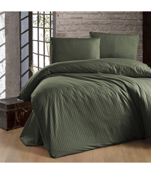 Premium satiinipussilakanasetti „Dark Green Stripe“. Satiinipussilakanasetti