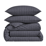 Premium satiinipussilakanasetti „Dark Grey Stripe Sateen“. Mako satiini vuodevaatteet, 140x200 cm, 150x210 cm, 160x200 cm, 180x200 cm, 200x200 cm, 200x220 cm, 240x220 cm. Tummanharmaa pussilakanasetti, jossa on hillitty raitakuvio. Premium satiinipussilakanasetti „Dark Grey Stripe Sateen“. Mako satiini vuodevaatteet, 140x200 cm, 150x210 cm, 160x200 cm, 180x200 cm, 200x200 cm, 200x220 cm, 240x220 cm. Tummanharmaa pussilakanasetti, jossa on hillitty raitakuvio.