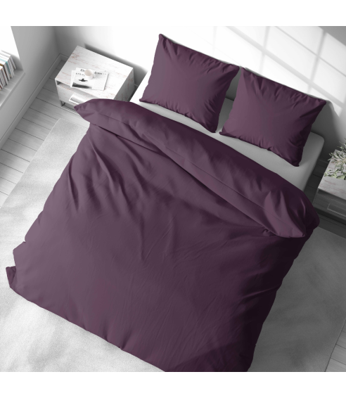 Premium satiinipussilakanasetti „Plum glow“. Satiinipussilakanasetti