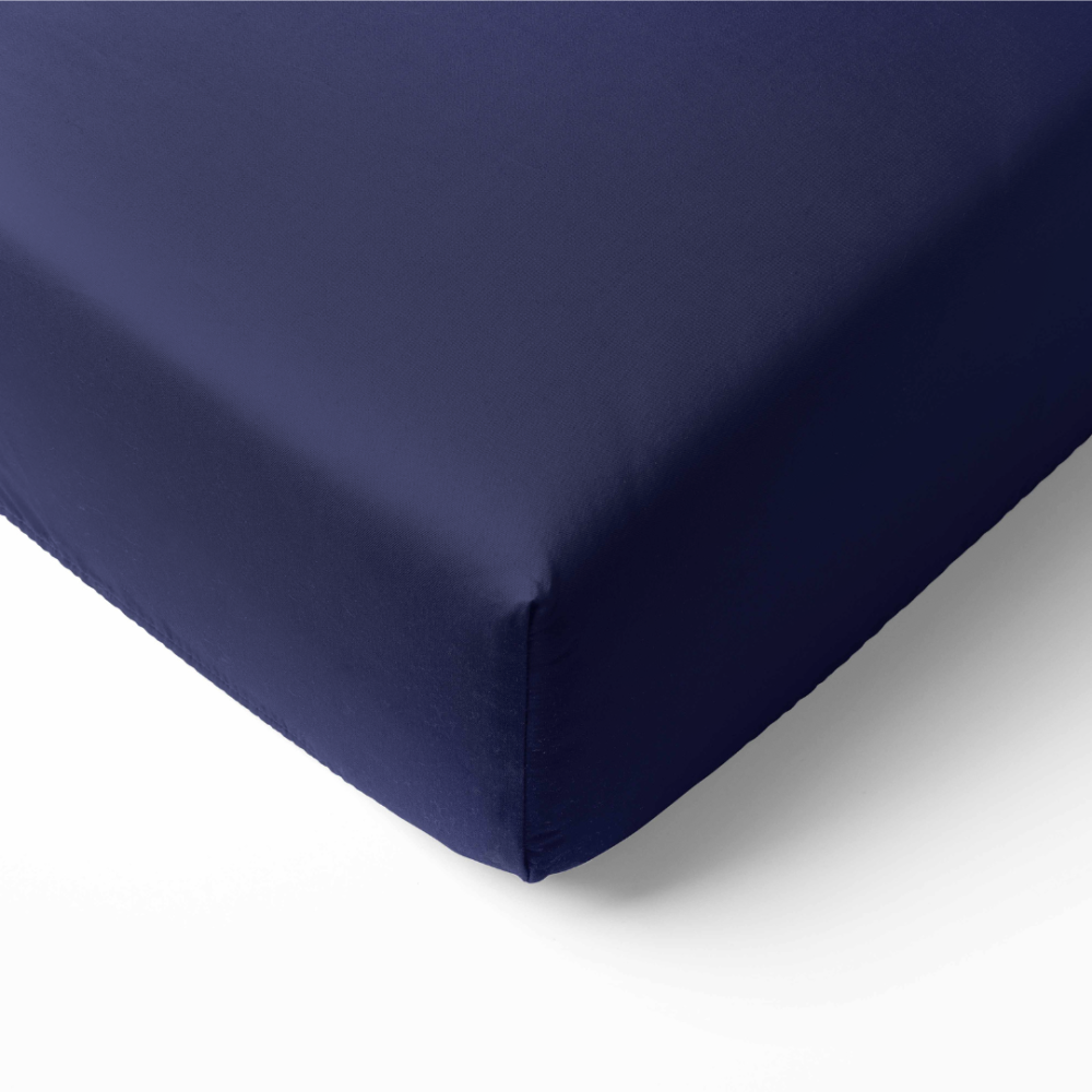 Satiinialuslakana „Blue glow“. Aluslakana, 150x220 cm, 180x220 cm, 200x220 cm, 220x260 cm