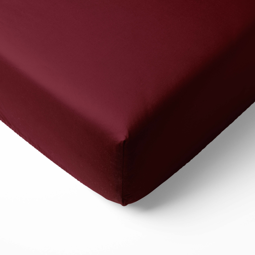 Satininė paklodė su guma „Maroon“. Muotoonommeltu lakana 90x200, 90x200 cm, 140x200 cm, 160x200 cm, 180x200 cm