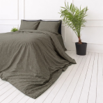 Premium satiinipussilakanasetti „Frisson“. Kuvioitu pussilakanasetti, 140x200 cm, 150x210 cm, 160x200 cm, 180x200 cm, 200x200 cm, 200x220 cm. Ruhiges braunes bettwäsche-set mit zartem feinem muster kleiner weißer blüten.