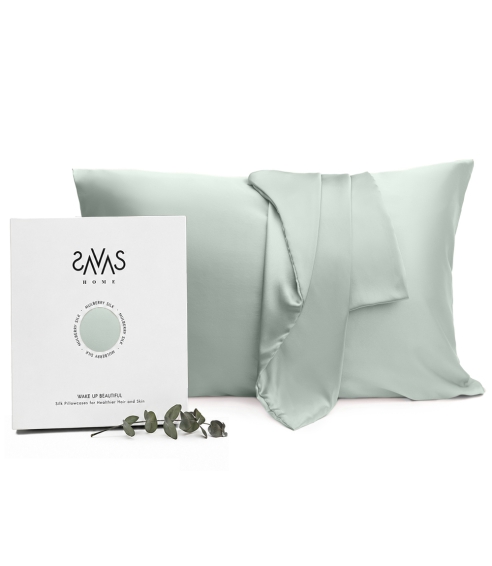 Silkkinen tyynyliina „Spearmint“. Silkkilakanat