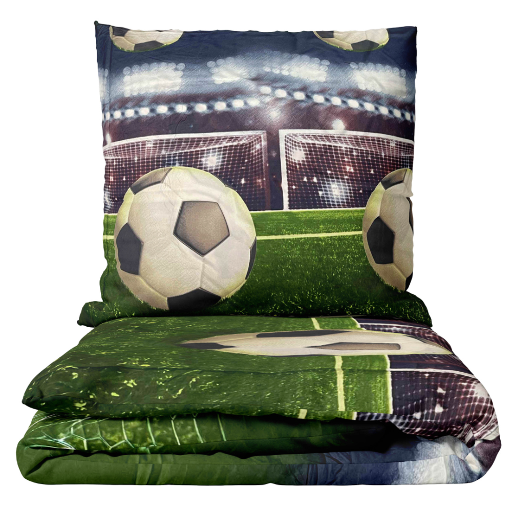 Lasten pussilakanasetti „Ultimate Goal“. Lasten pussilakanasetti, 140x200 cm. Jalkapallon pallot ja maalit stadionin valaistuksella – leikkisä ja energinen muotoilu lapsille.